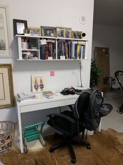 DESK-BOOKSHELVE-CHAIR- LAMP