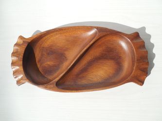 Wood Carved Monkey Pod Trinket Tray