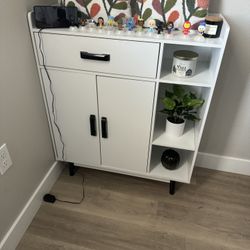 Media Cabinet Goes With Tv Stand 