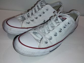 Converse all star shoes size w8, m6