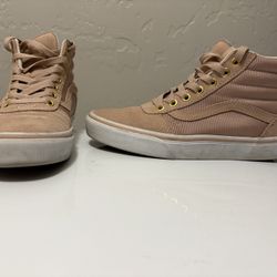 Converse High Toos