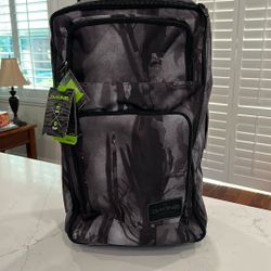 Dakine 42”L Rolling Duffel 22” X 14” 12” (16 Lbs)