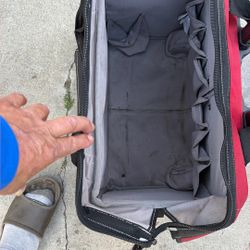 Husky Tools Bag Simi New