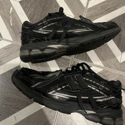 New Balance 1906 Black