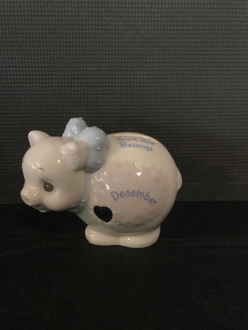 1996 Precious Moments December Piggy Bank