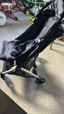 Pocket GB stroller