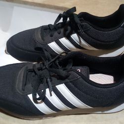 Adidas Women's Size 8.5 Shoes