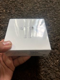 Sealed AirPods Gen 2