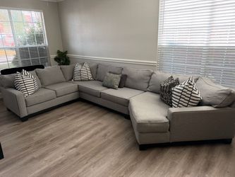 Light gray 3pc sectional sofa set