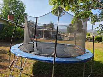 Trampoline
