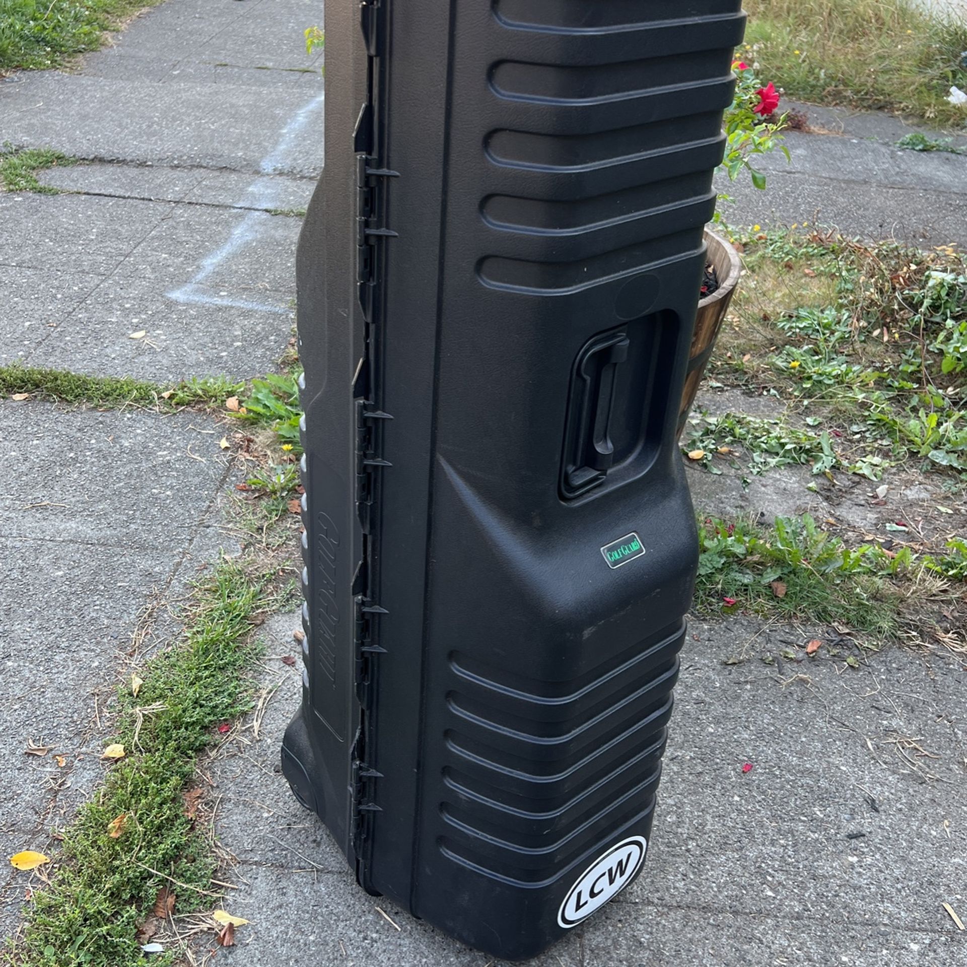 Golf Guard Travel Case Golf Clubs for Sale in WA OfferUp