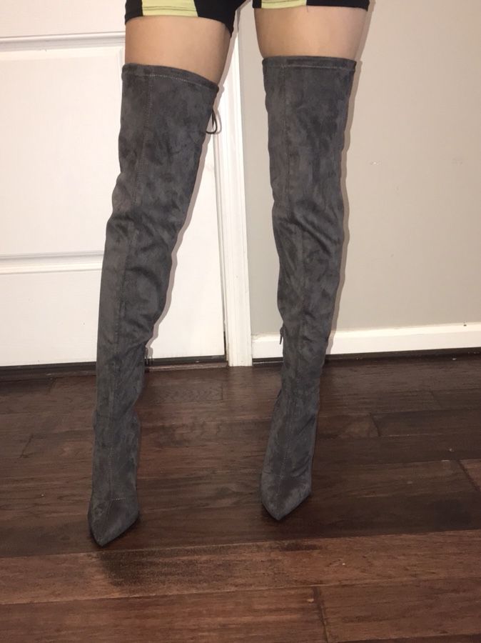 Woman’s Grey Thigh high heels! (Need gone)
