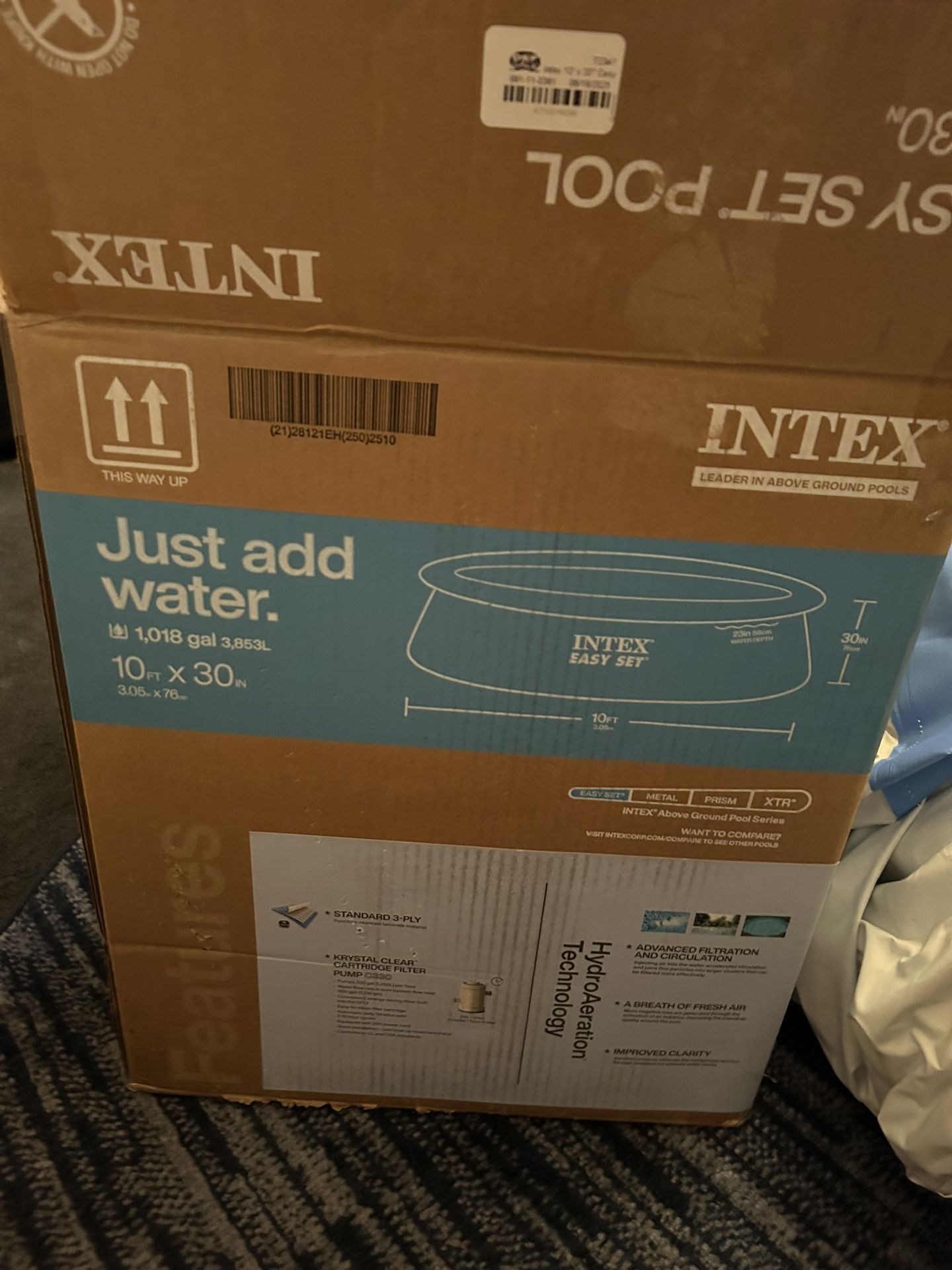 intex pool brand new 10x30