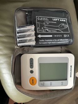 Blood pressure monitor