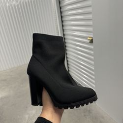 Black Boot Heel 