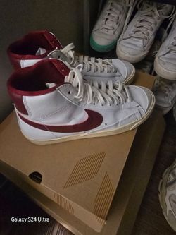 Blazers on the cheap.  10 bucks