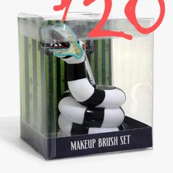 Beetlejuice Makeup Brush Holder New 