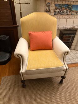 Beautiful Lounge Chair