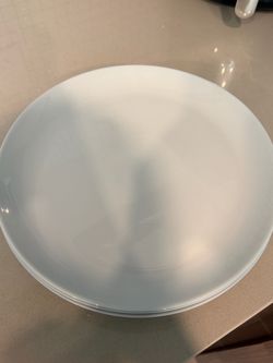 Grey plates