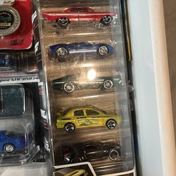 Die cast collection of Hotwheels