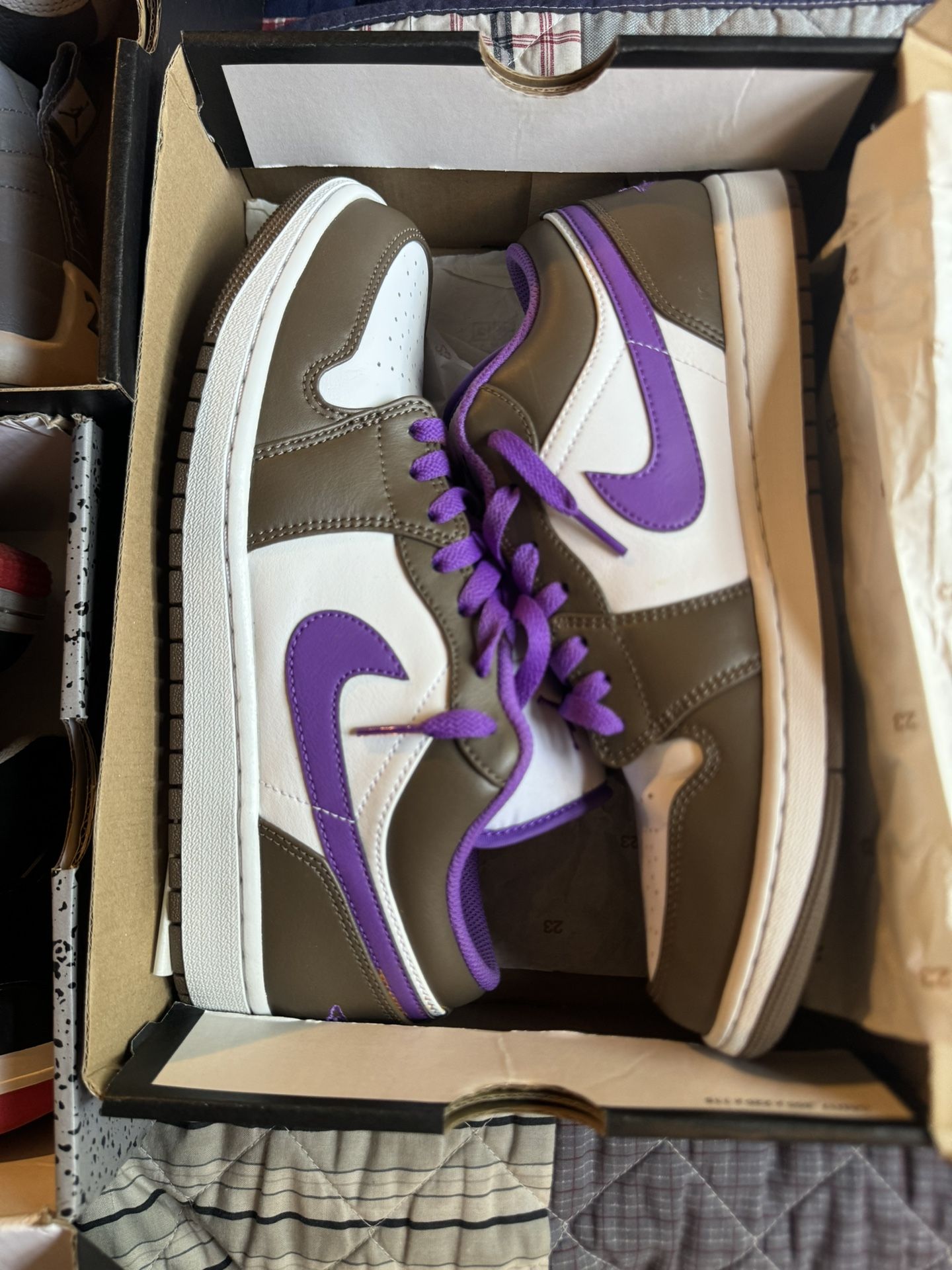 Jordan 1 Low Palomino