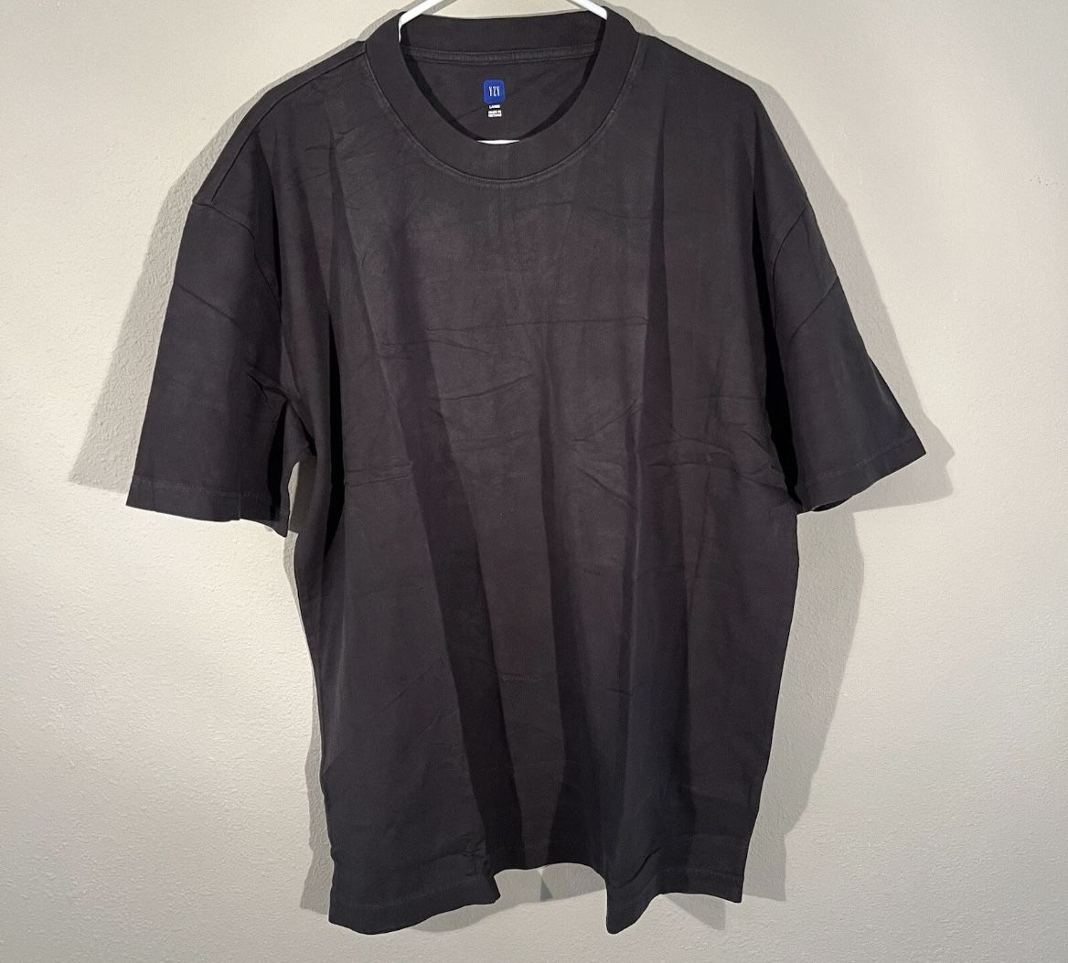 Yeezy Shirt Medium Mens