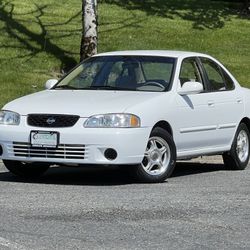 2001 Nissan Sentra GXE (1 Owner! Low Miles!)