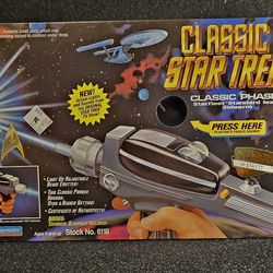 Vintage 1994 Playmates Classic Star Trek Phaser (New)