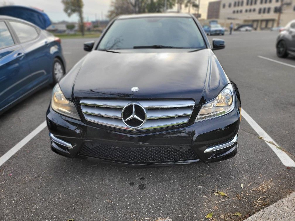 2013 Mercedes Benz C300