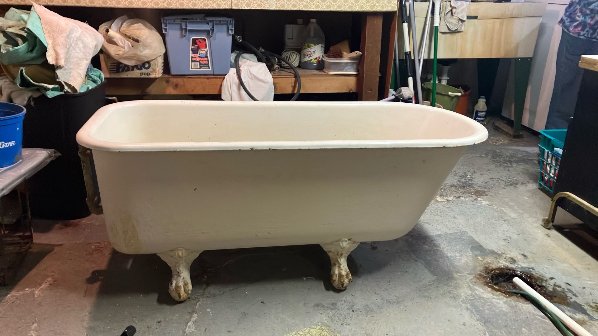 Claw Foot Tub