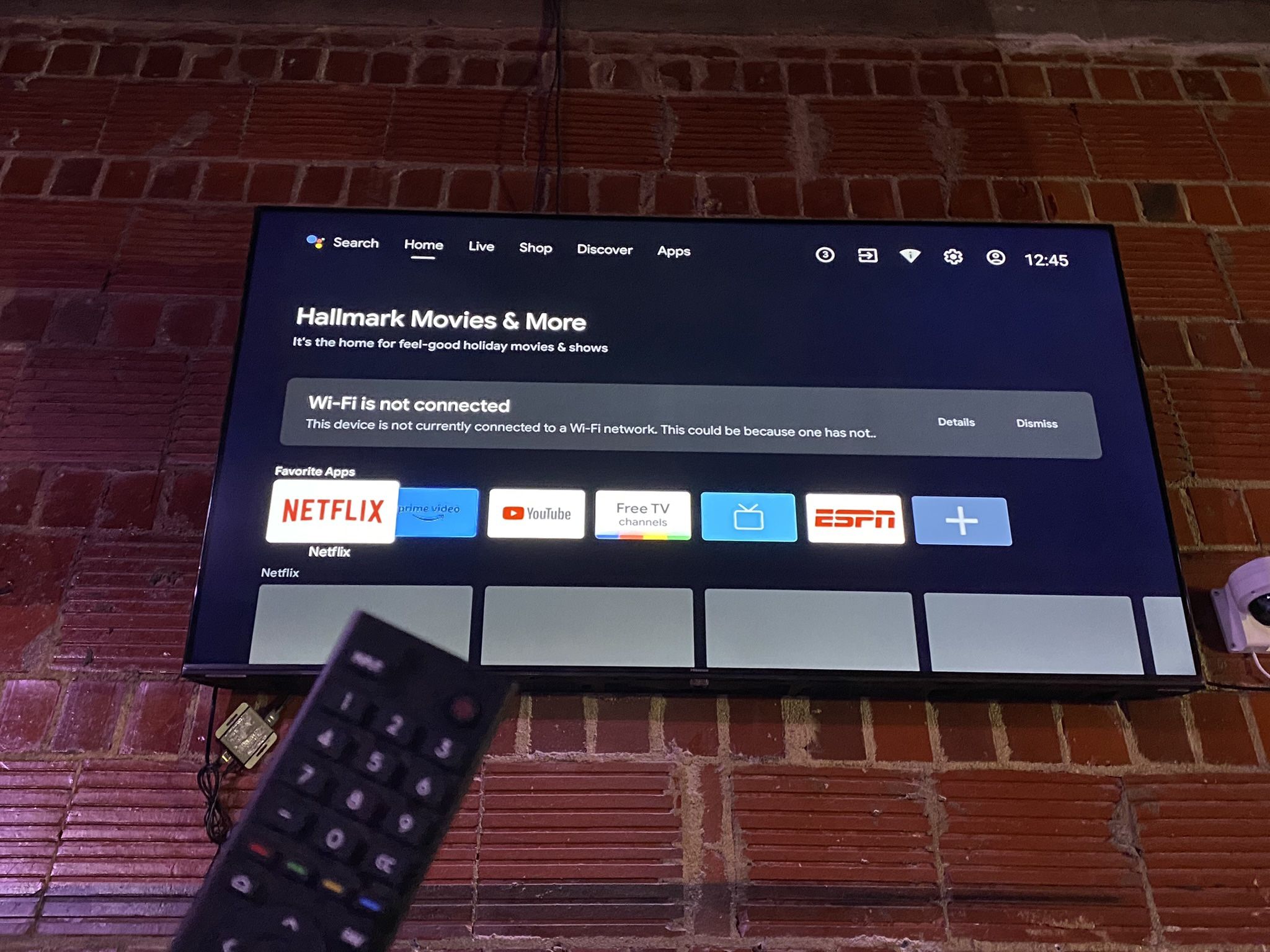 65” Hisense Smart TV with original remote