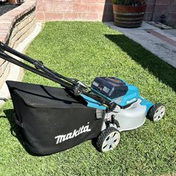 Makita XML03 36V, 18" Lawn Mower