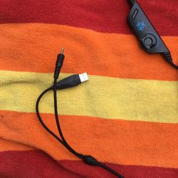 Hunter Spider Gaming Heads Up Lights Up When Plugged In With Usb Has Foldable Microphone hunter spider Brand On Amazon