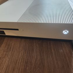 Xbox One X