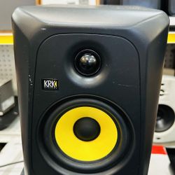 KRK Classic 5 Professional Bi-Amp 5 -Inch Powered Studio Monitor  Speaker