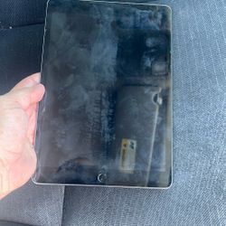 iPad 9th Screen Stopped Work 