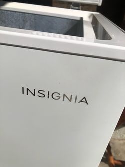 Insignia freezer