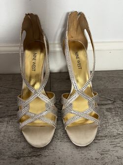 Nine West Ivory Heels Size 6