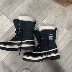Sorel Caribu Snow Boots