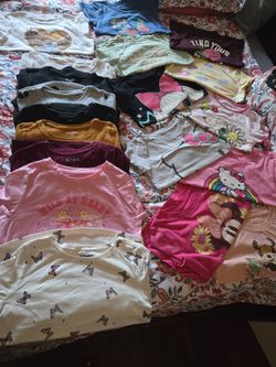 Girls shirts and thermals size 5- 6/7