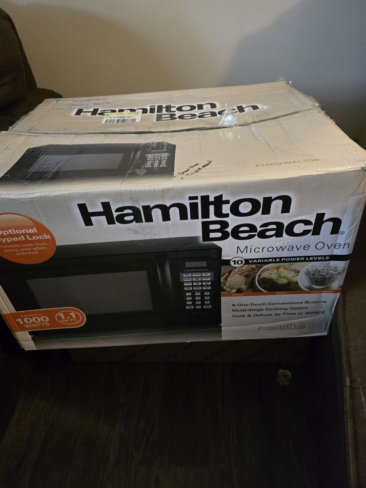Hamilton beach countertop microwave in great condition
