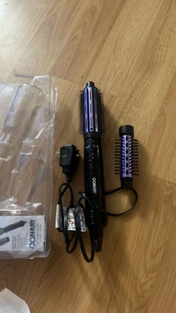 con air 1 1/2 inch curling brush , 1inch bristle brush.