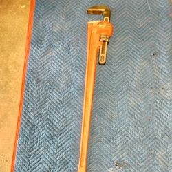 48 Pipe Wrench 