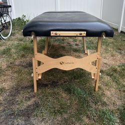 Earthlite Spirit Massage Table
