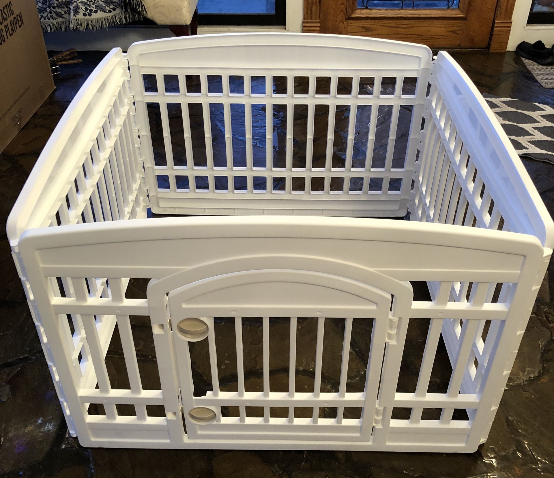 Frisco 8 Panel Plastic Playpen For Puppies Or Small Animals