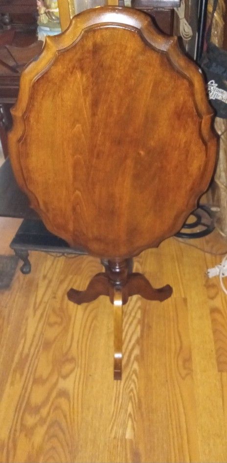 Vintage Tilt Top Table