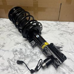 Pair For 2013-2020 Lincoln MKZ Front Shock Absorber Struts Spring Assys Electric