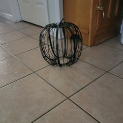 Metal Pumkin Decor