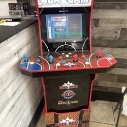 ARCADE 1up NBA JAM FULL SIZE GAME CABINET WITH RISER 