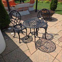 Accent Table With Chairs 
